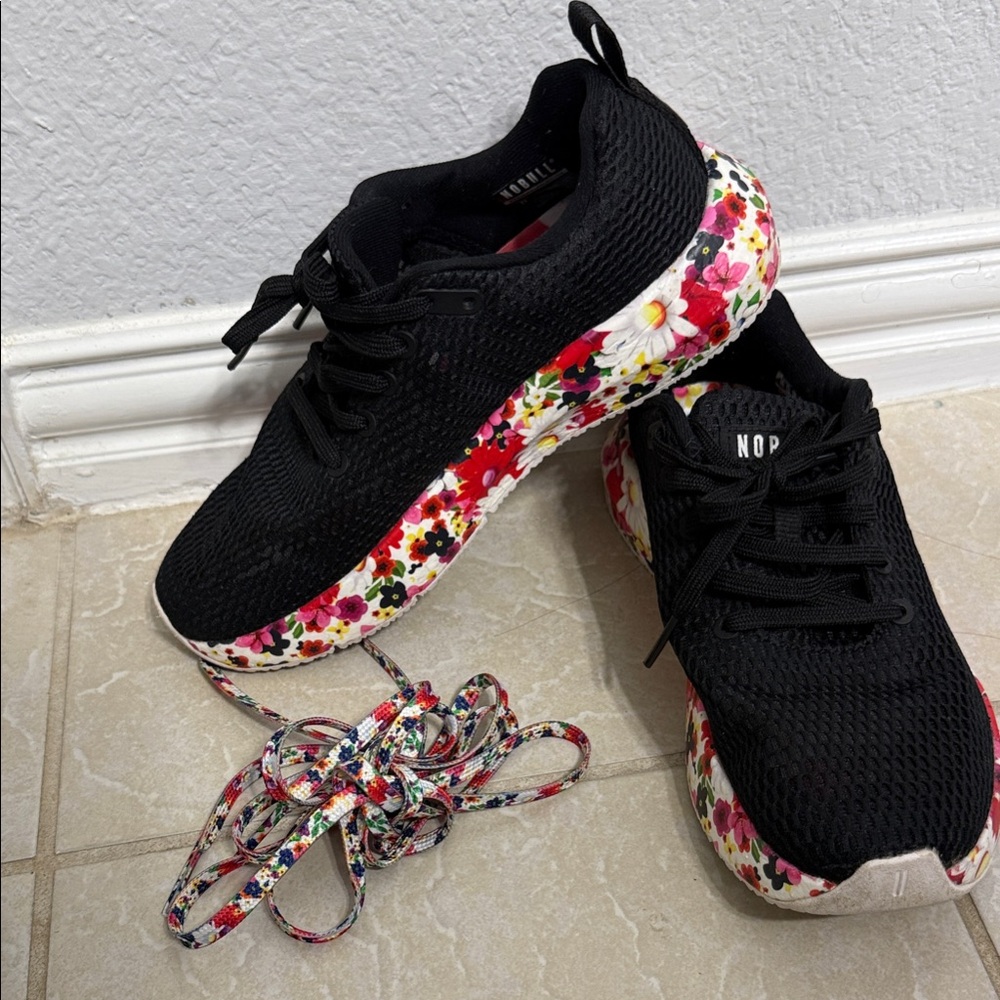 NOBULL Black Knit Athletic Shoes with Multicolor Floral Sole